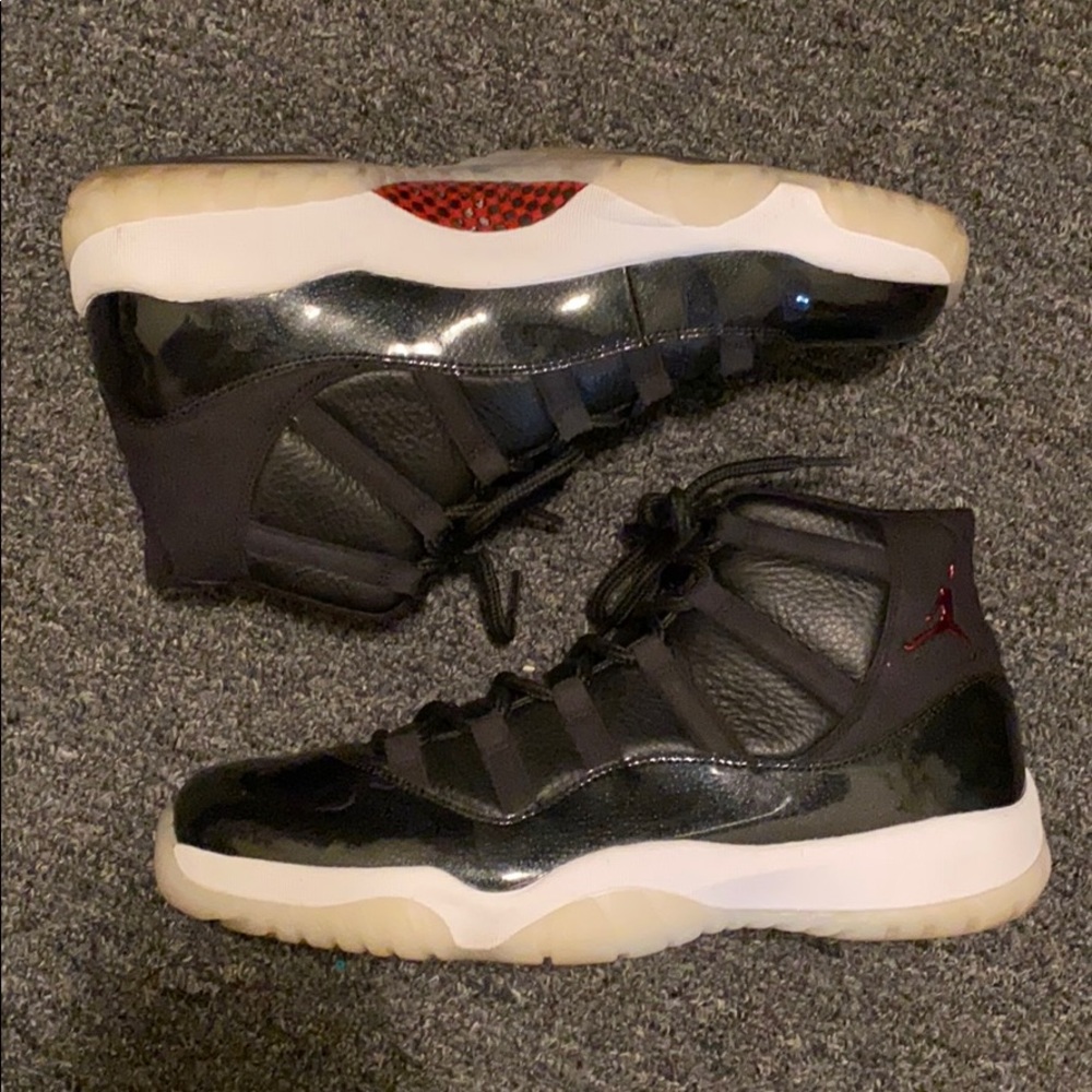 Jordan 11 “72-10”